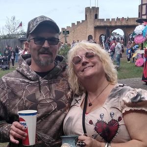 Meet your Posher, Wendy